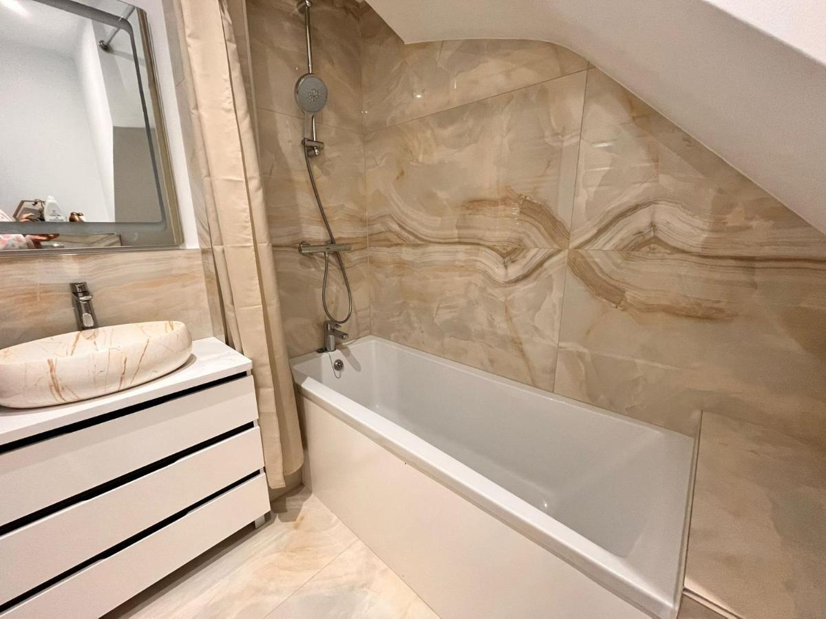 Luxurious Double Bedroom, Ensuite With Free Wifi. Оксфорд Екстериор снимка